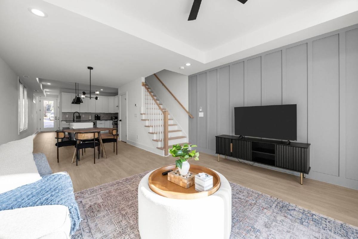 1510 Boyer St #101 - Photo 4 of 20