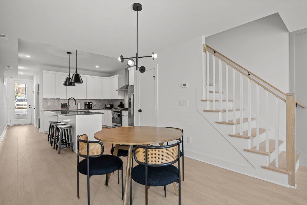 1510 Boyer St #101 - Photo 6 of 20