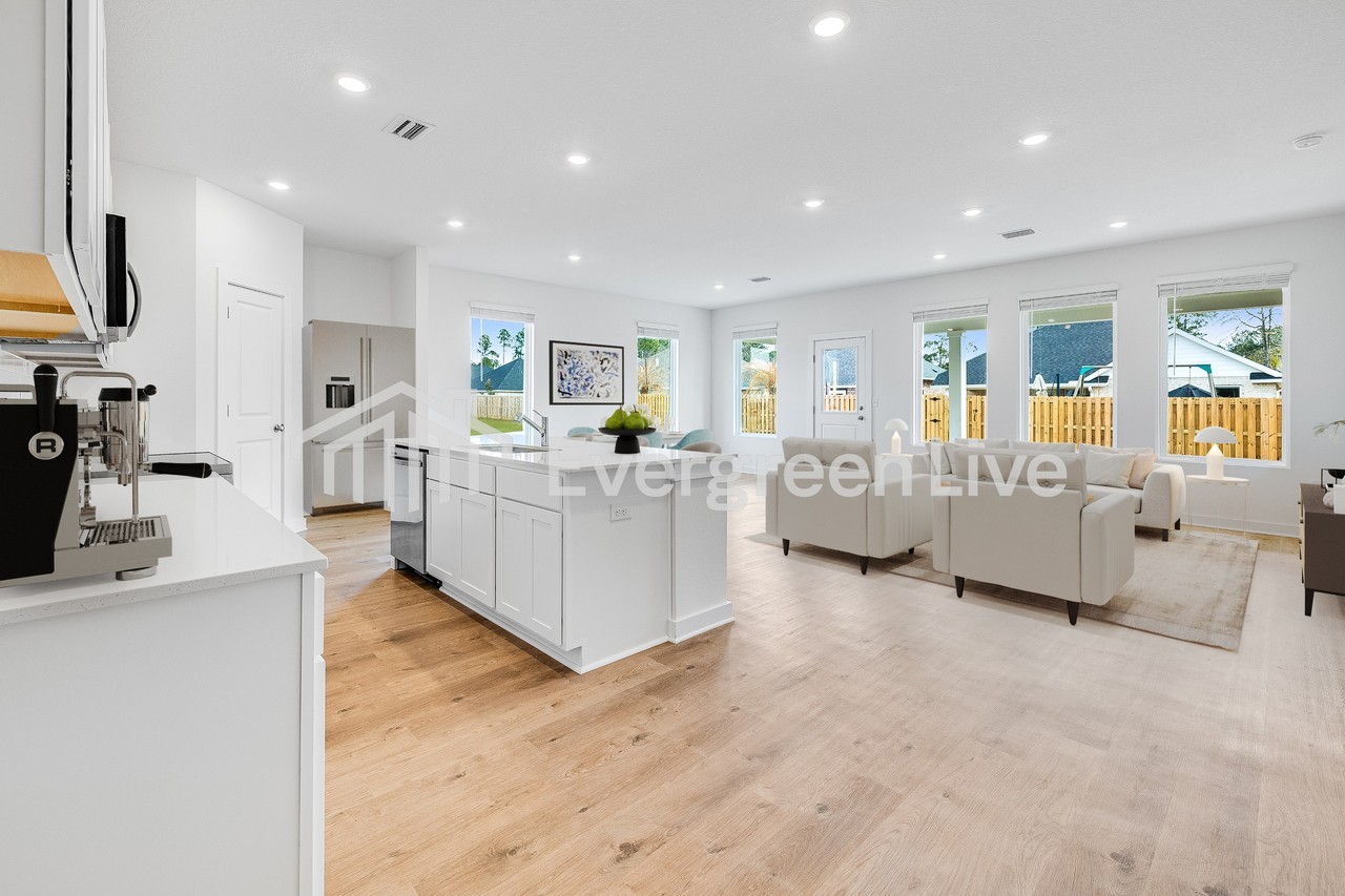 24743 Raynagua Blvd - Photo 2 of 11