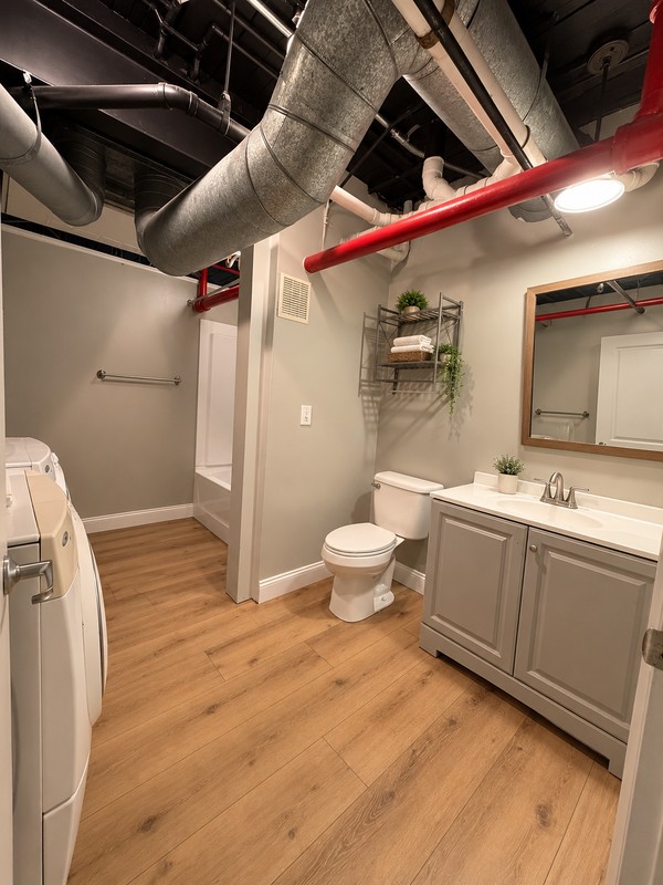 301 Bradley St - Photo 2 of 8