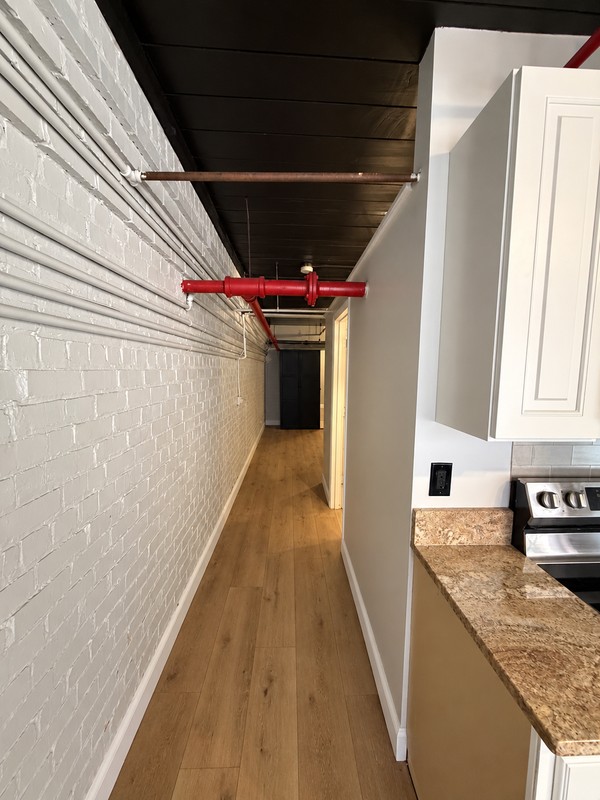 301 Bradley St - Photo 5 of 8