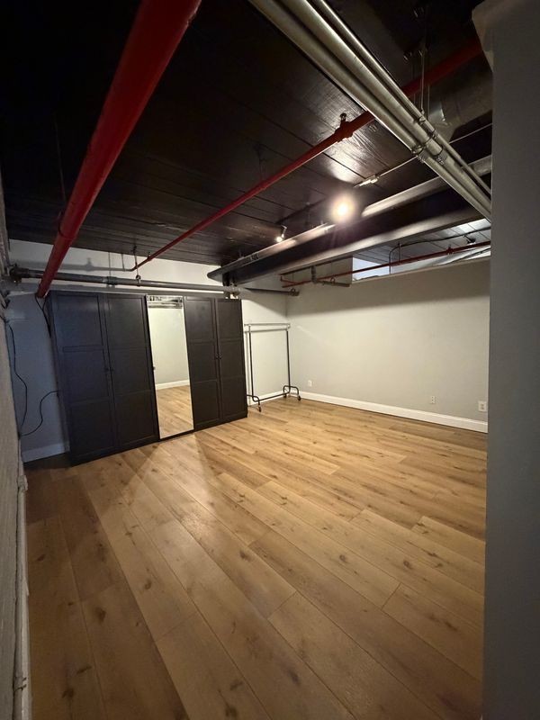 301 Bradley St - Photo 7 of 8