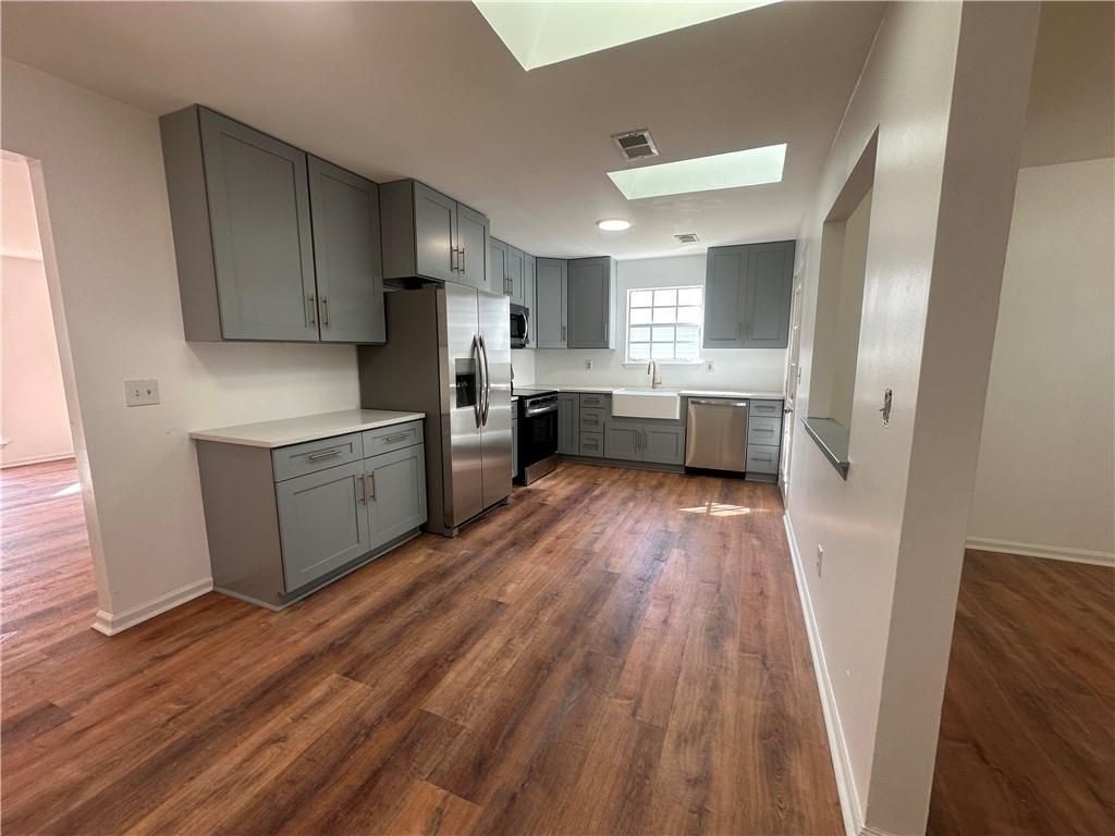 5316 Mccarter Sta - Photo 2 of 13