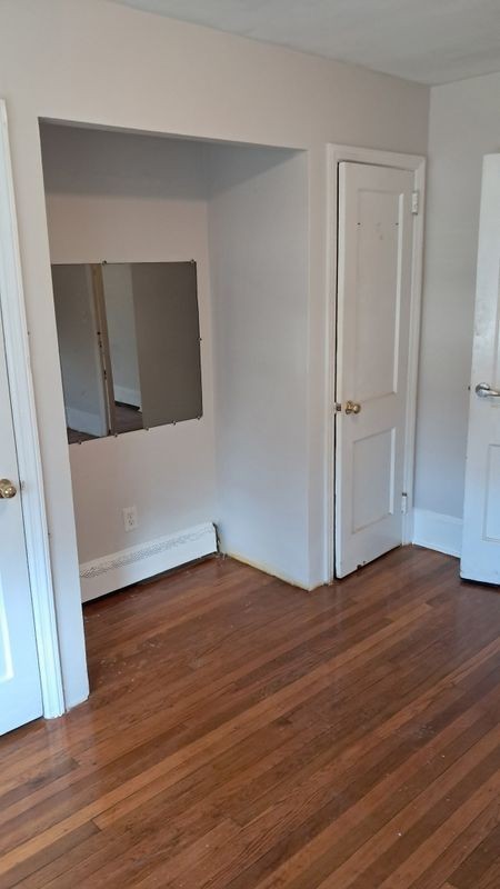 139 Ely Ave - Photo 7 of 12