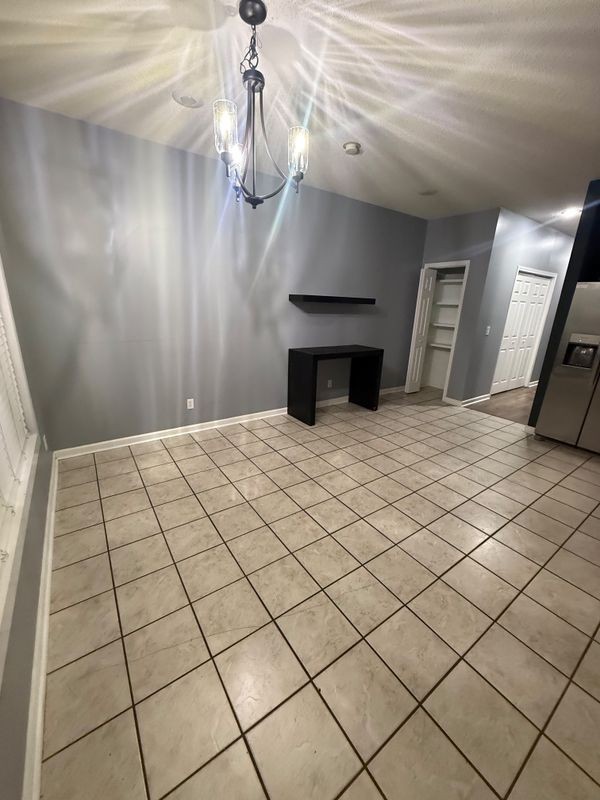 75 Inkwood Ct - Photo 5 of 17