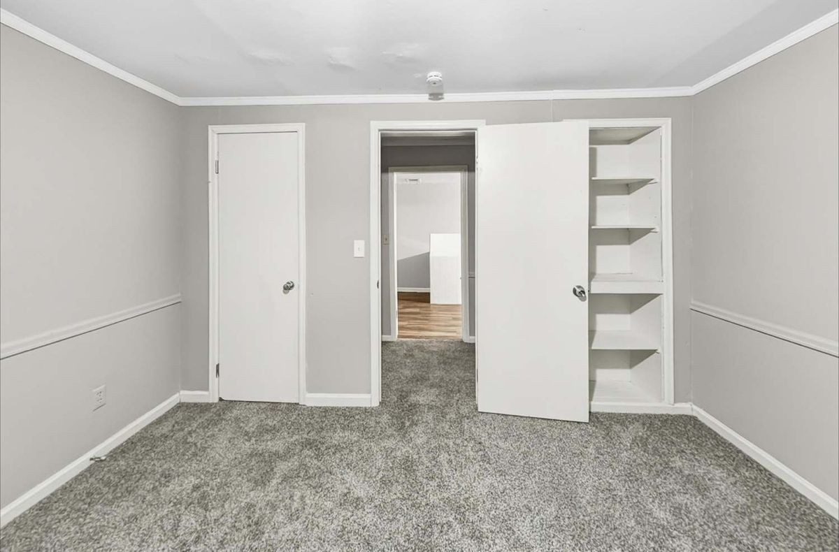 6702 E 117th Ave - Photo 5 of 14