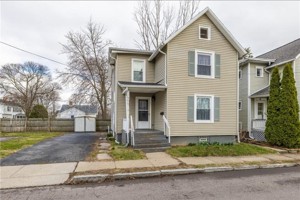 featured image of 10 Worthington Ave