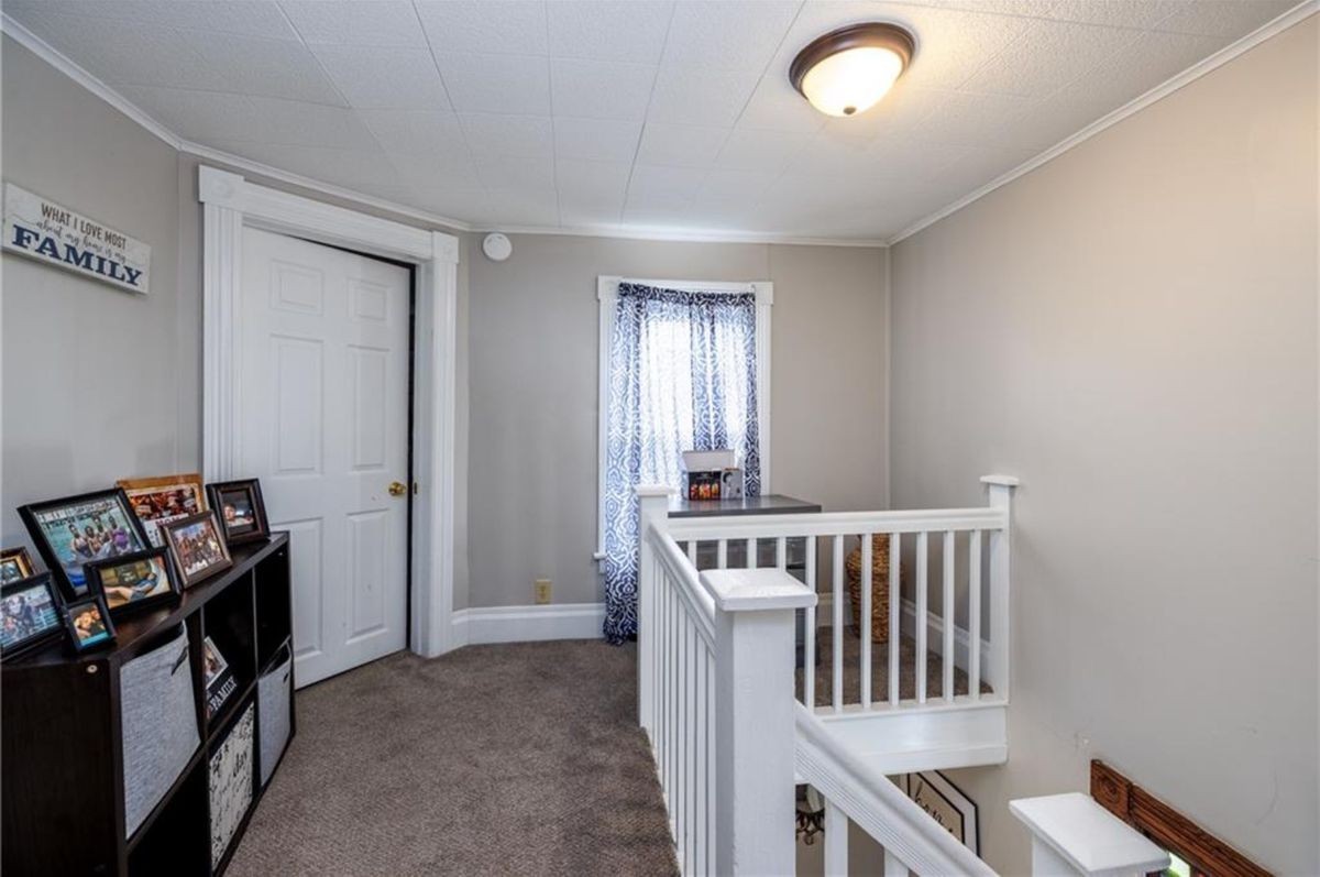 10 Worthington Ave - Photo 6 of 10