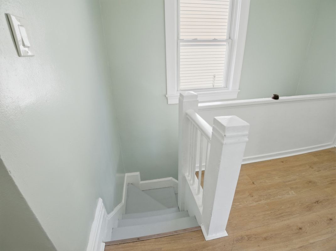 406 S 3rd Ave ##2 - Photo 4 of 32