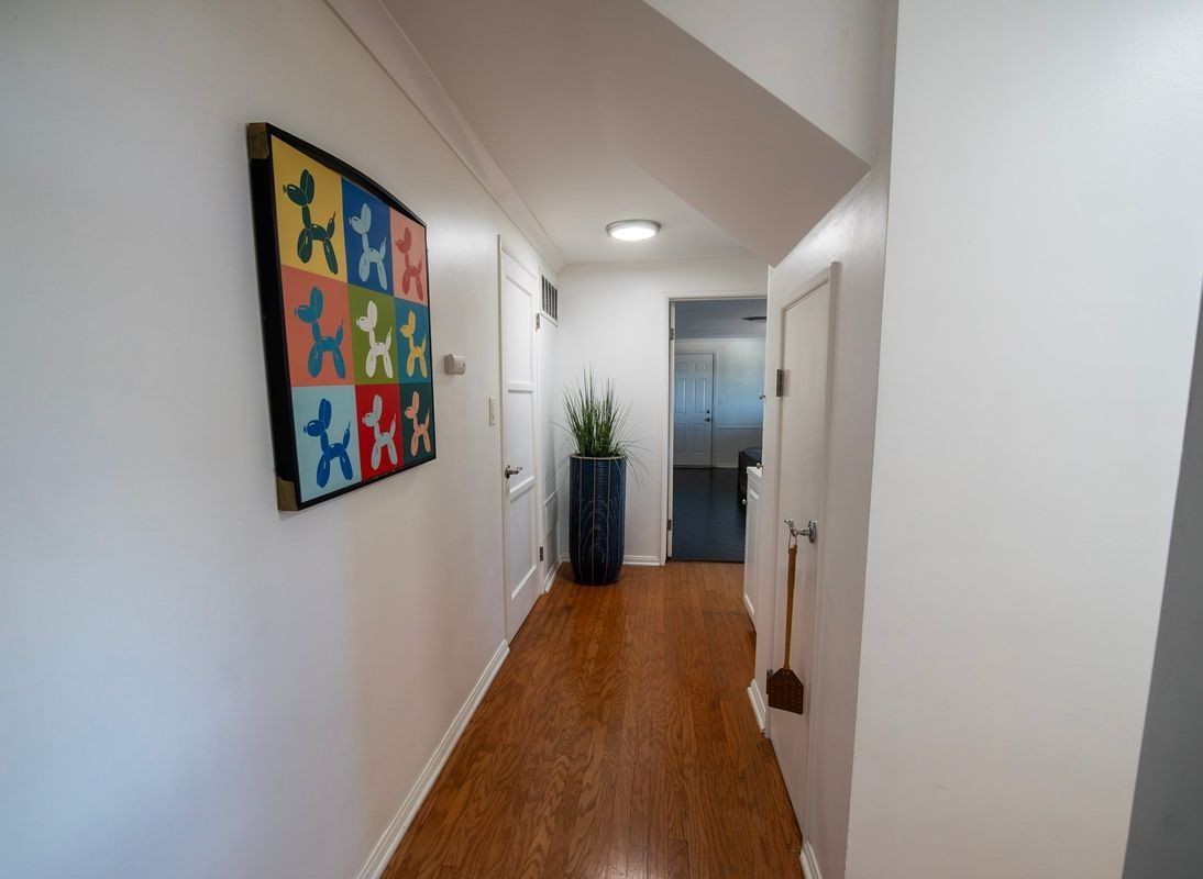 12032 S Circle Dr - Photo 2 of 50