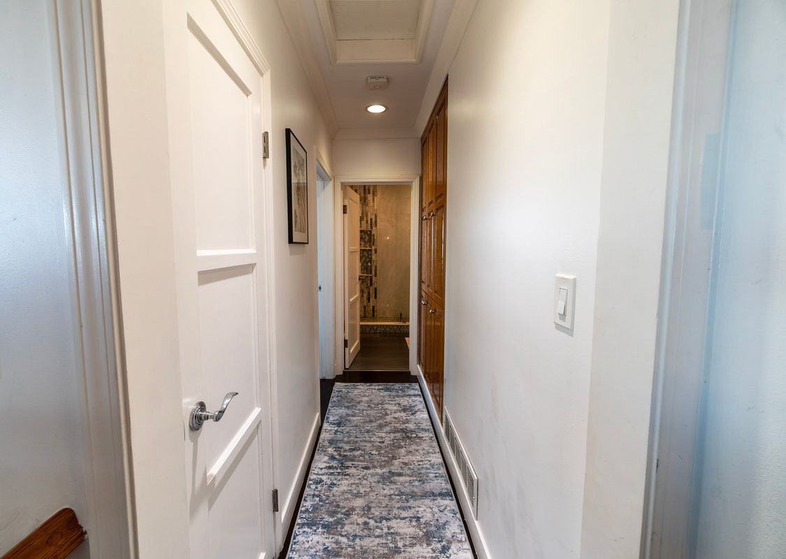 12032 S Circle Dr - Photo 6 of 50