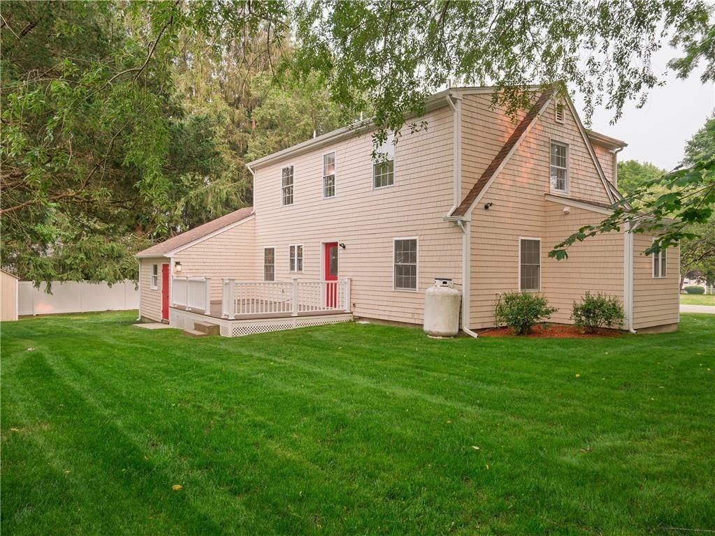 25 Pleasant Ave - Photo 3 of 36