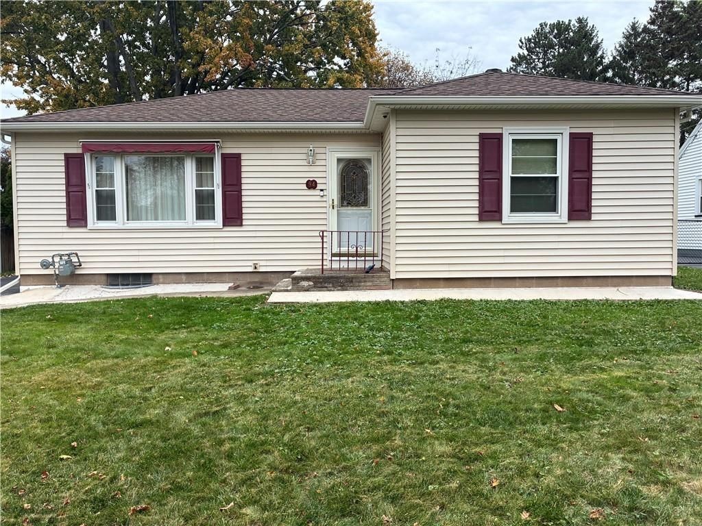 94 Shorewood Dr - Photo 2 of 22
