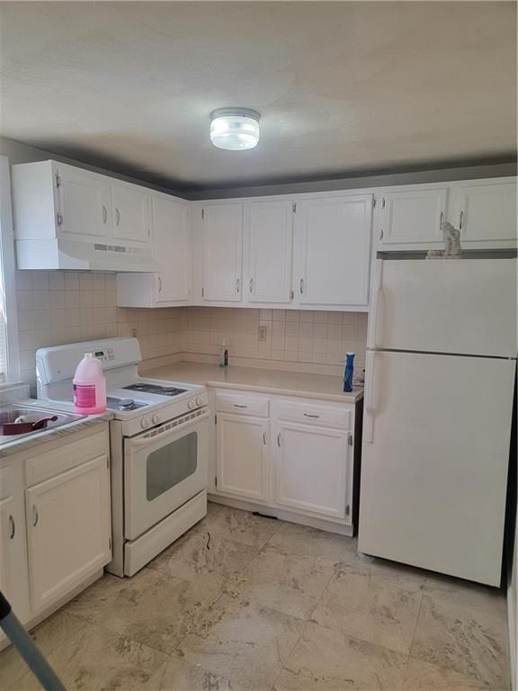69 Fales St - Photo 6 of 8