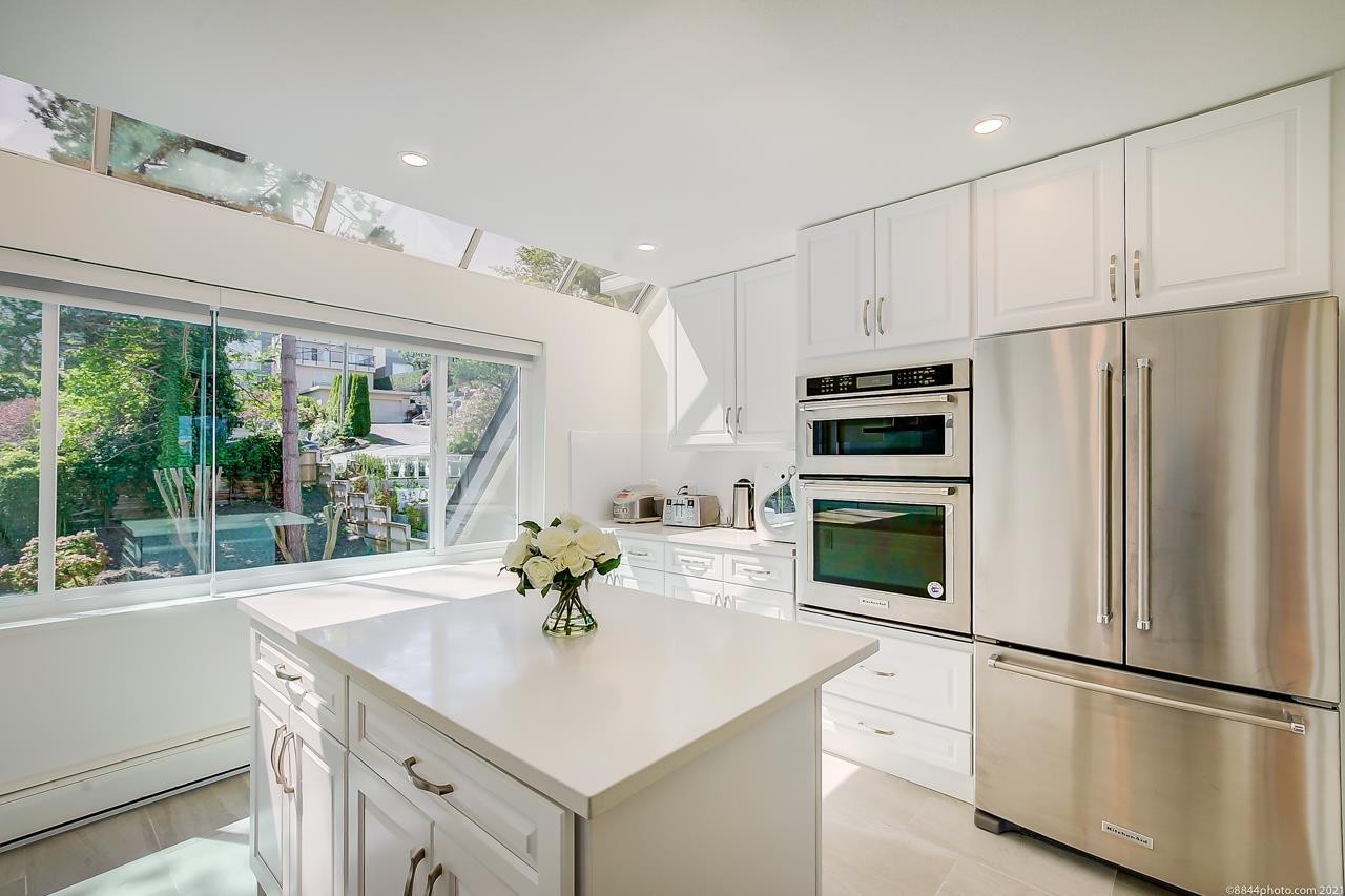 1883 Trimble Street - Photo 4 of 20