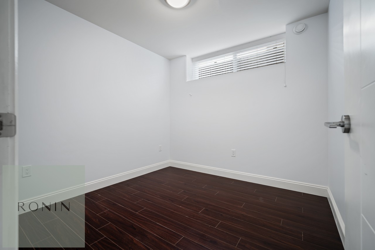 4526 Venables Street - Photo 6 of 21