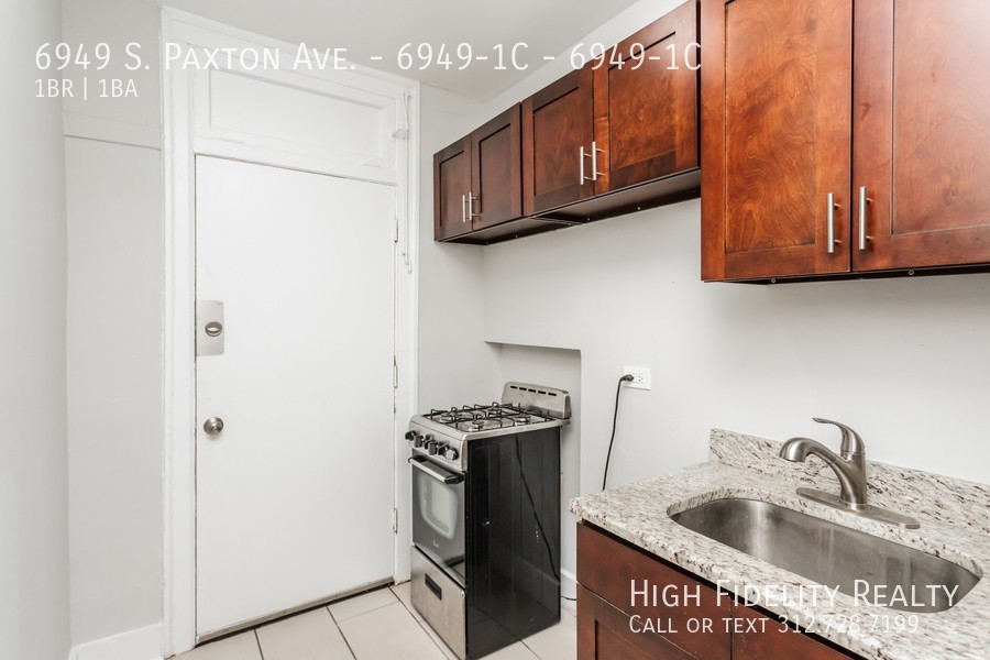 6949-59 S. Paxton - Photo 5 of 33