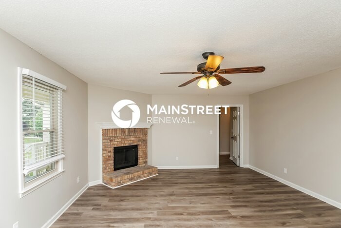 923 S Lassetter Cir - Photo 5 of 17