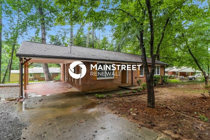 4067 Garden Cir - Photo 2 of 15
