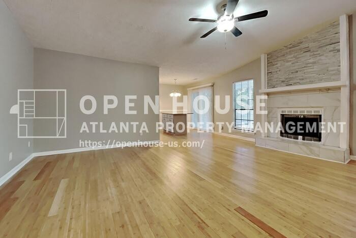 2535 Wildflower Ln - Photo 5 of 21