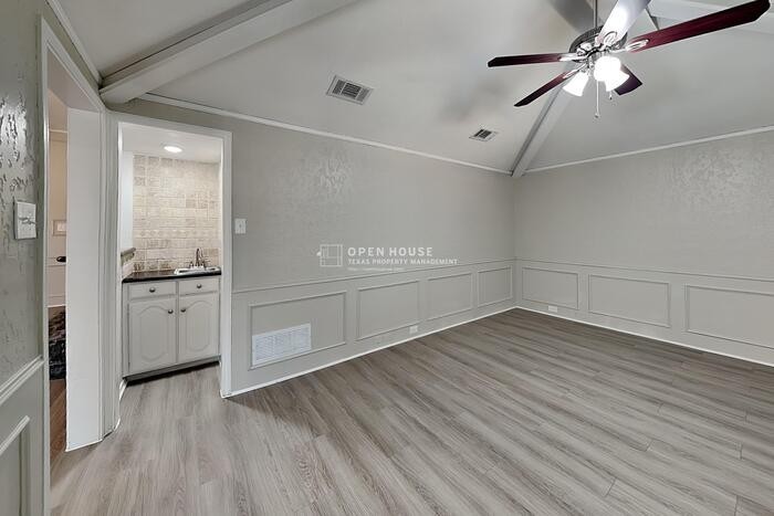 609 Highland Meadows Dr - Photo 6 of 23