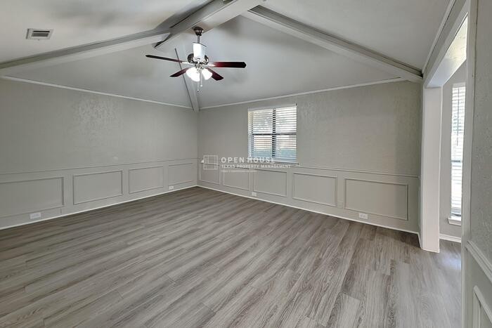 609 Highland Meadows Dr - Photo 7 of 23