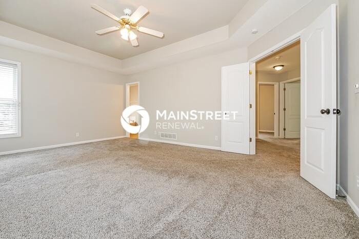 5630 N Delta Ave - Photo 6 of 18