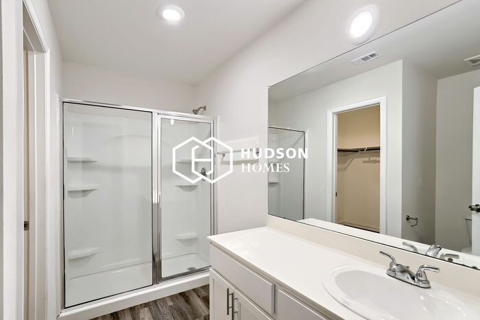 5609 Langley Rd - Photo 7 of 14