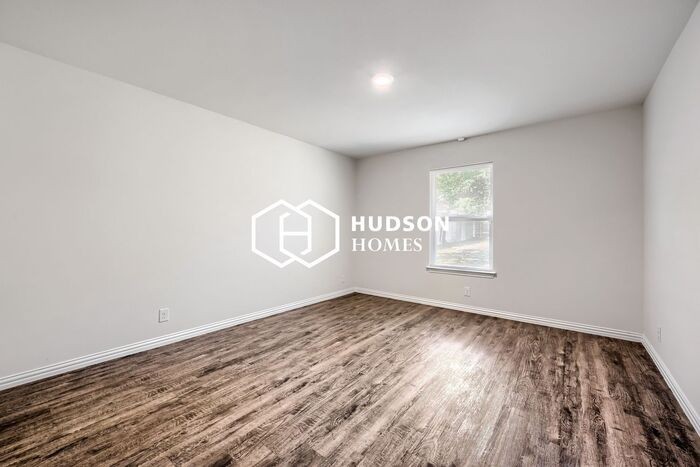 2607 Crater Dr - Photo 7 of 14