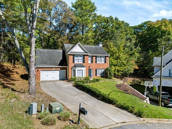 9009 Mallory Ln - Photo 2 of 31