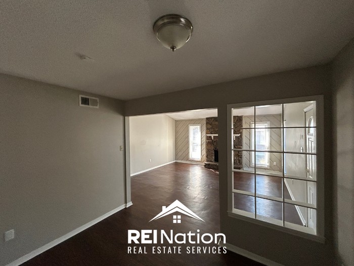 6401 Golden Park Dr - Photo 6 of 21
