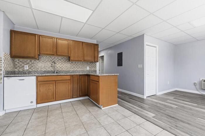 200 York St #1 - Photo 3 of 25
