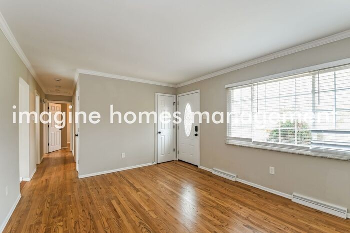174 Burncoate Dr - Photo 5 of 22