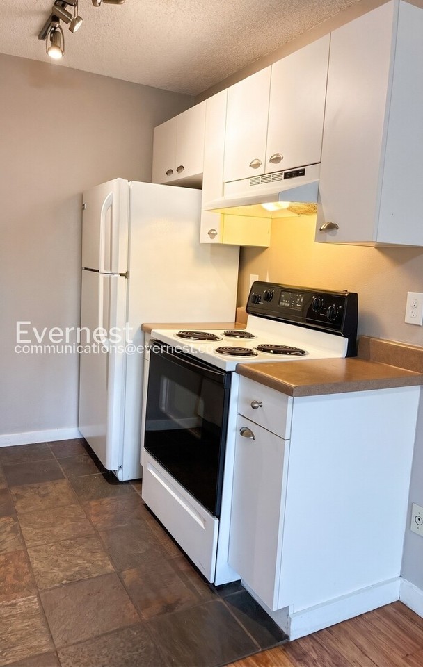 3240 Iris Ave #G107 - Photo 3 of 14