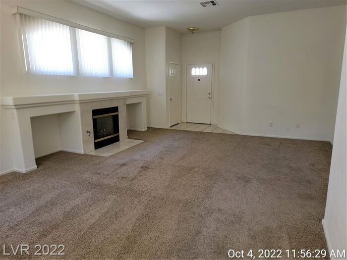 1960 Thunder Ridge Cir - Photo 5 of 28
