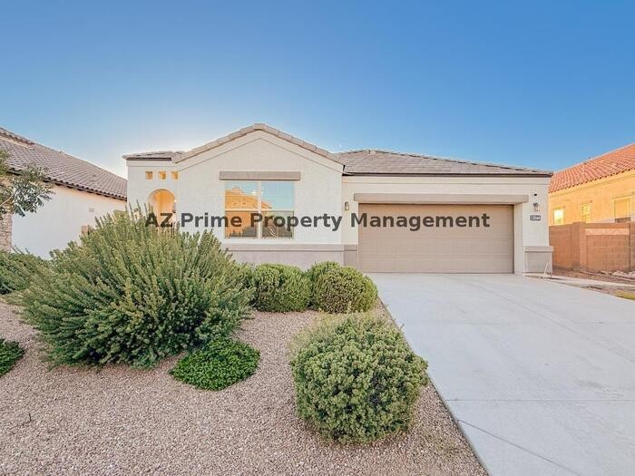 3164 N 300th Dr - Photo 2 of 41