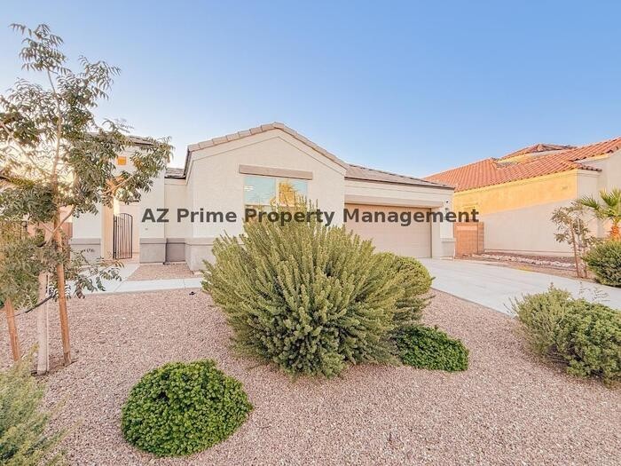 3164 N 300th Dr - Photo 3 of 41