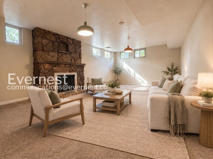 1326 E Kiowa St - Photo 2 of 18