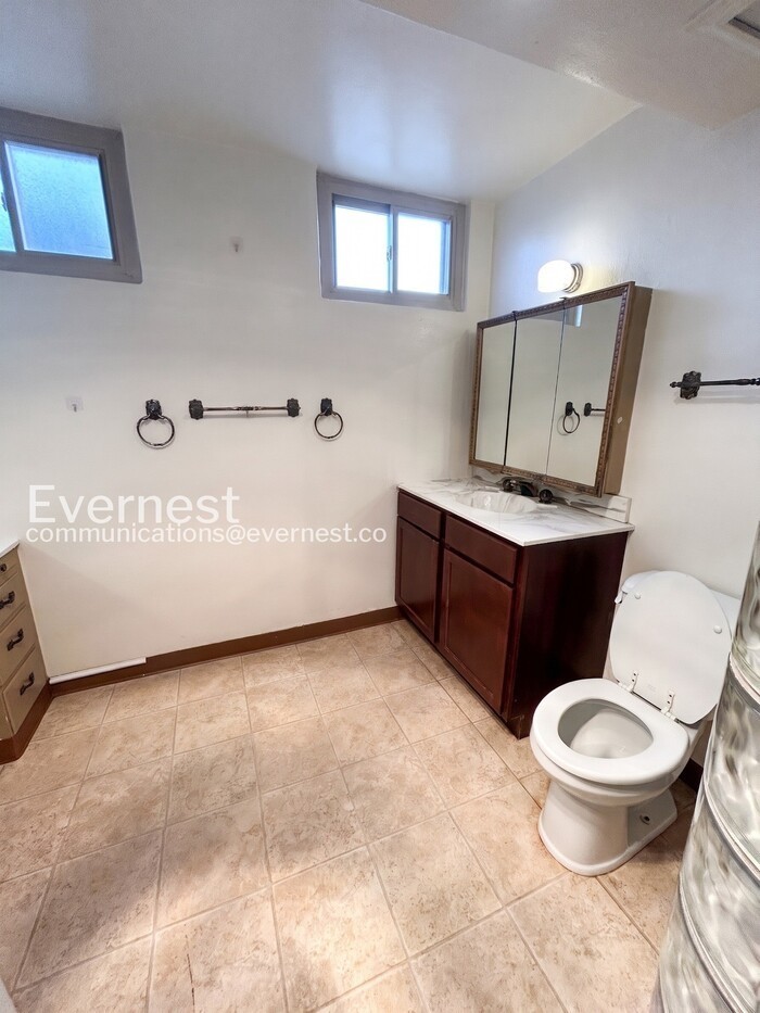 1326 E Kiowa St - Photo 6 of 18