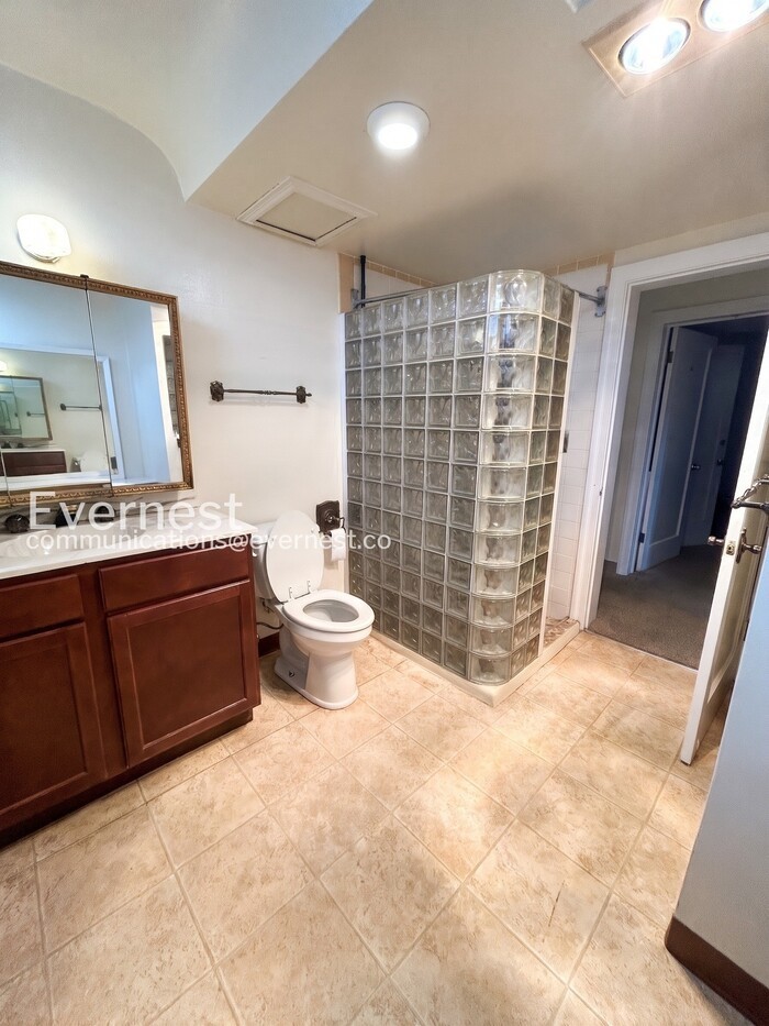 1326 E Kiowa St - Photo 7 of 18