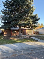 featured image of 1085 Cathryn Ave #NA