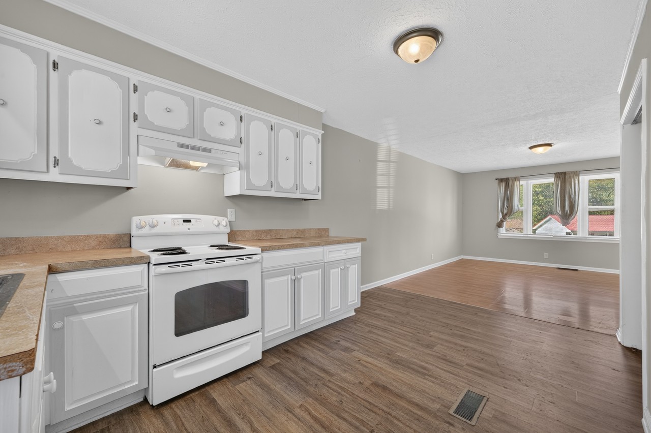 128A Batey Cir #A - Photo 2 of 16