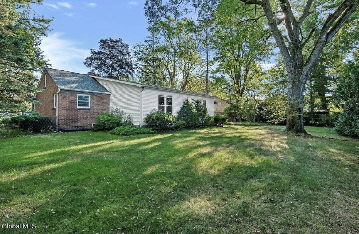 4 Albright Ave #NA - Photo 2 of 16