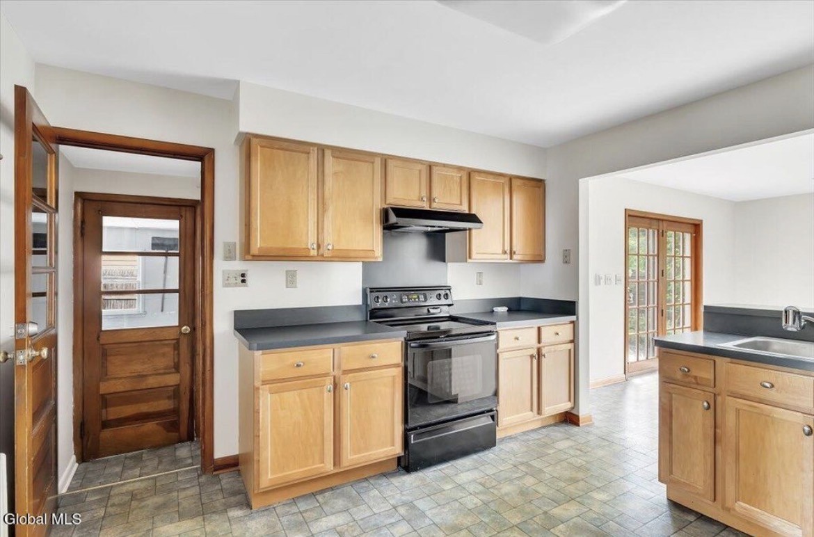 4 Albright Ave #NA - Photo 3 of 16