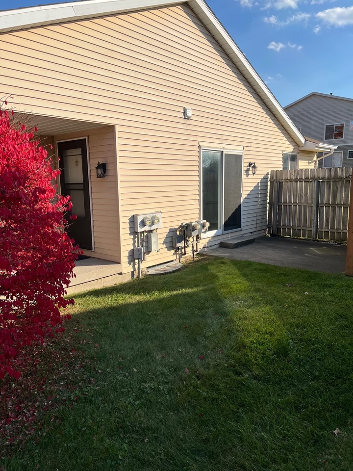 5023 Maybrook Dr #NA - Photo 3 of 18
