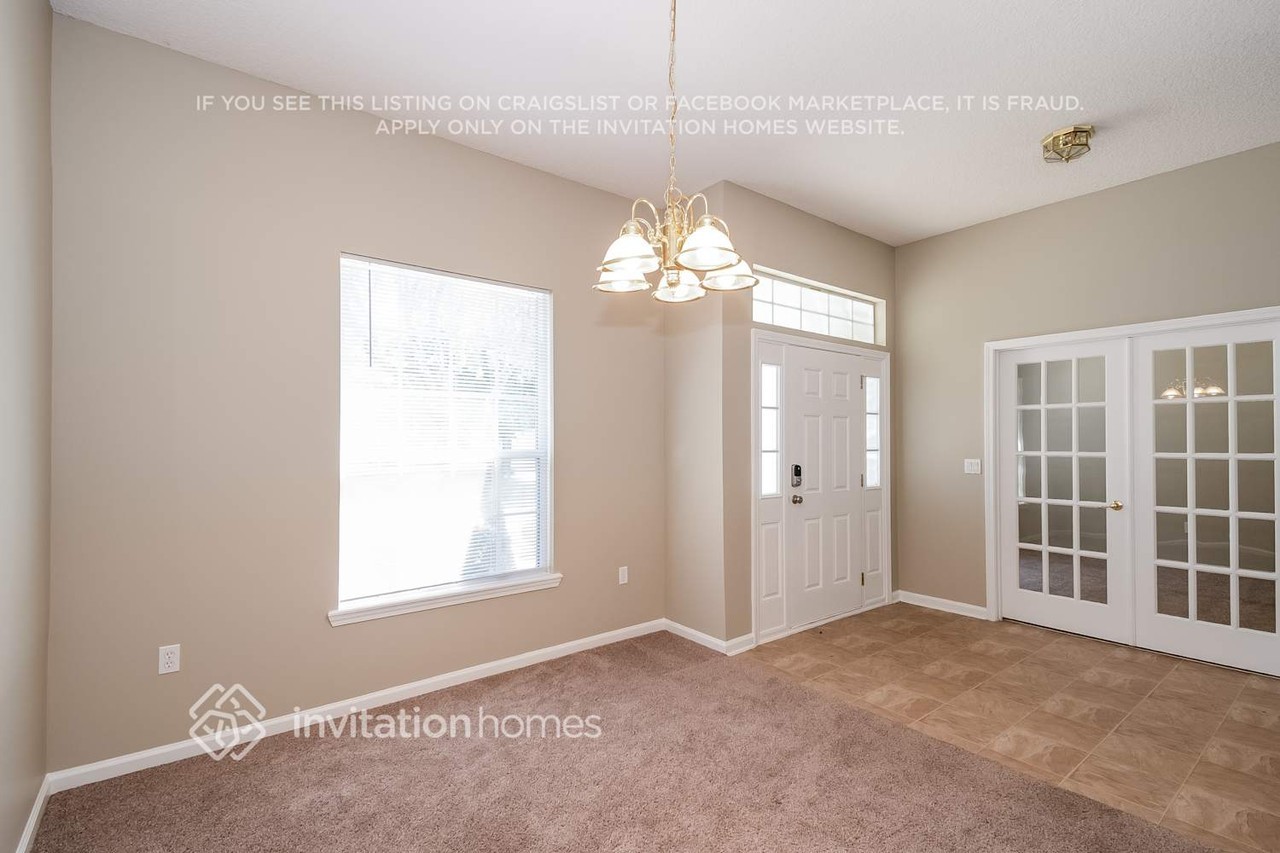 3059 Tower Oaks Dr - Photo 4 of 21