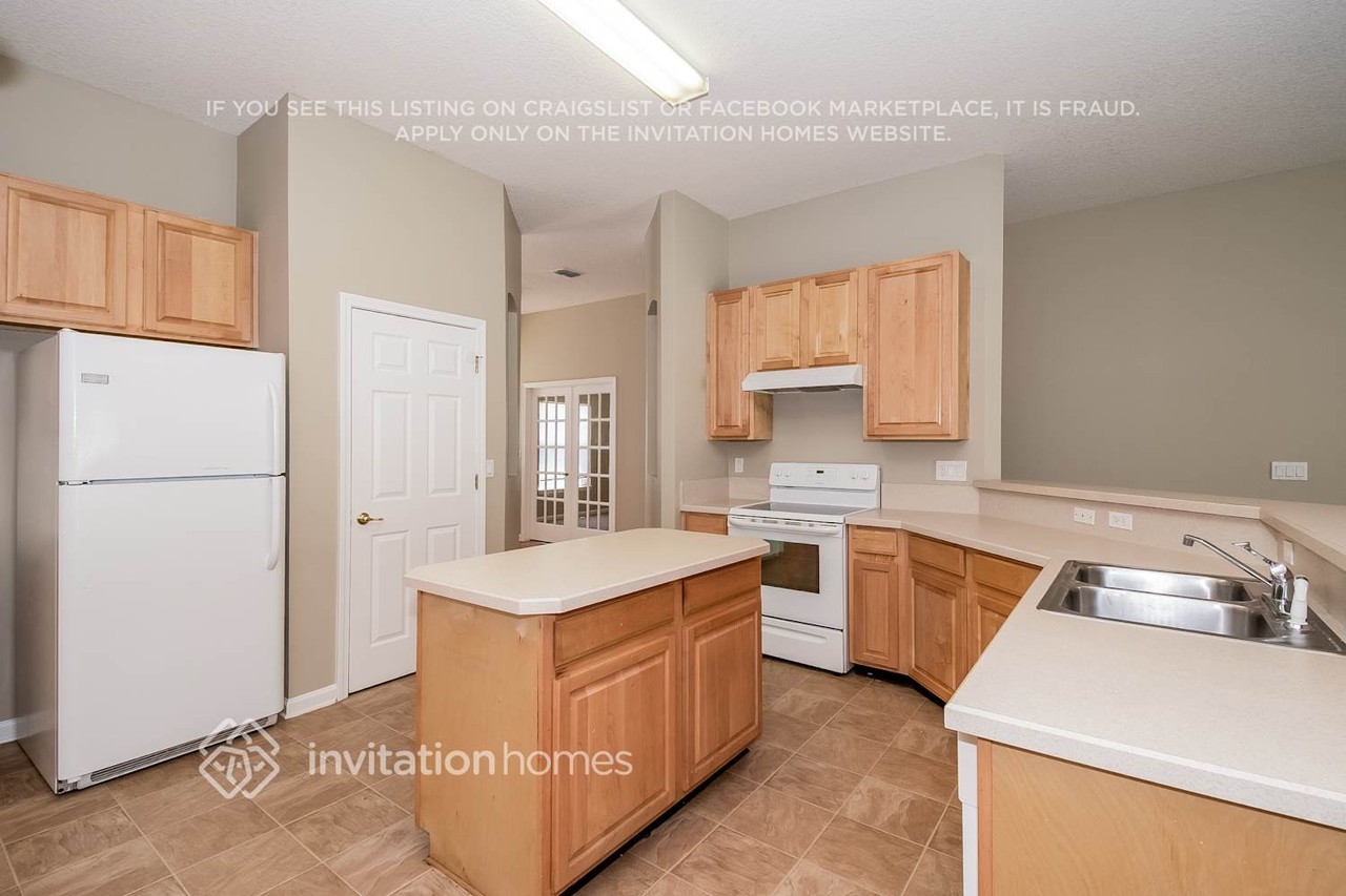 3059 Tower Oaks Dr - Photo 6 of 21