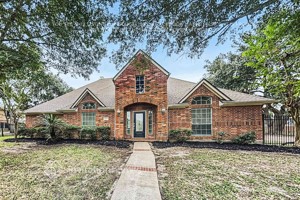 featured image of 16719 Cypress Bridge Dr