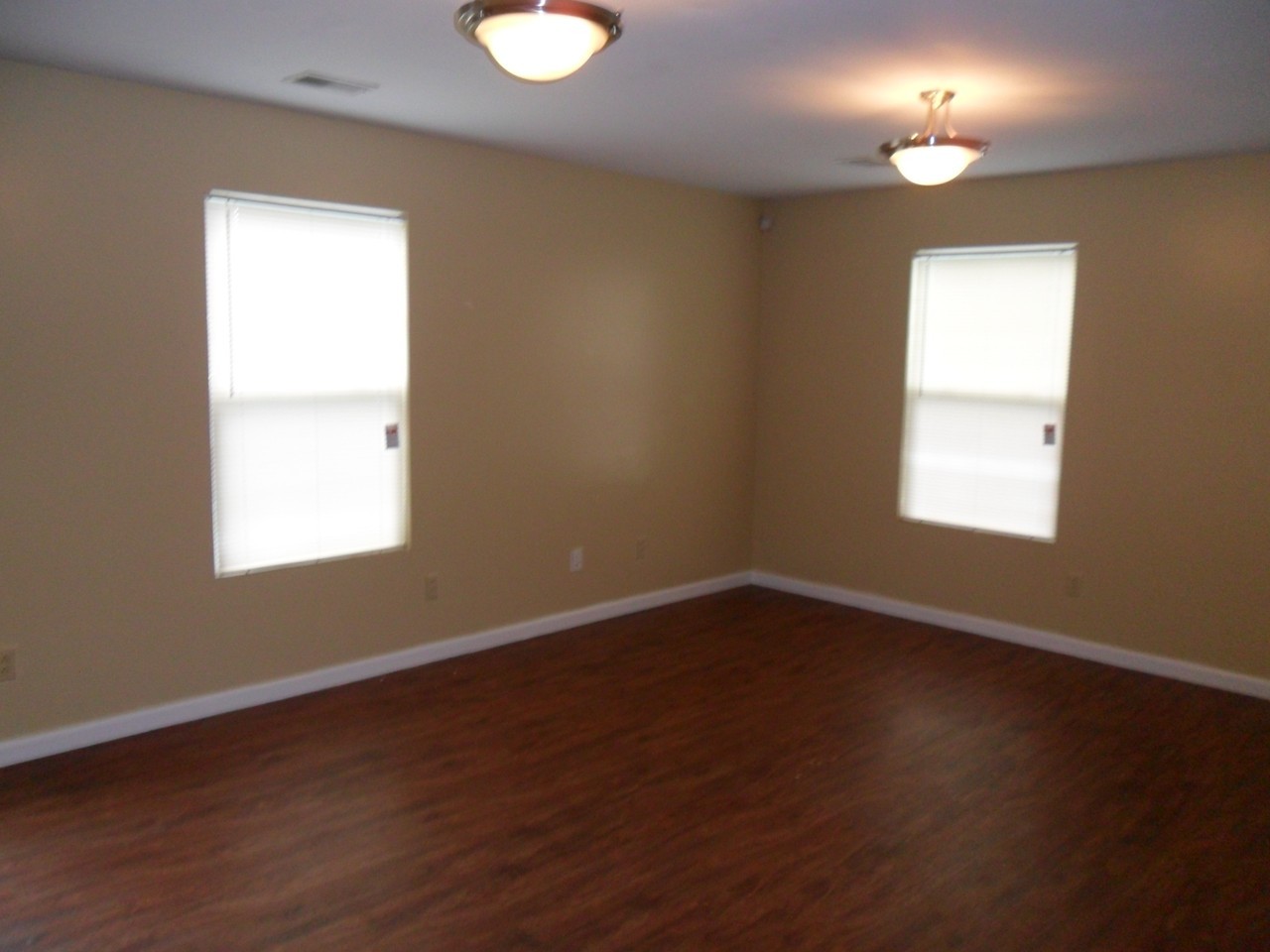 141 American Ave #1 - Photo 7 of 11