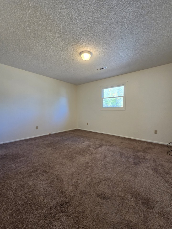 728 N 14th St #728 - Photo 7 of 8